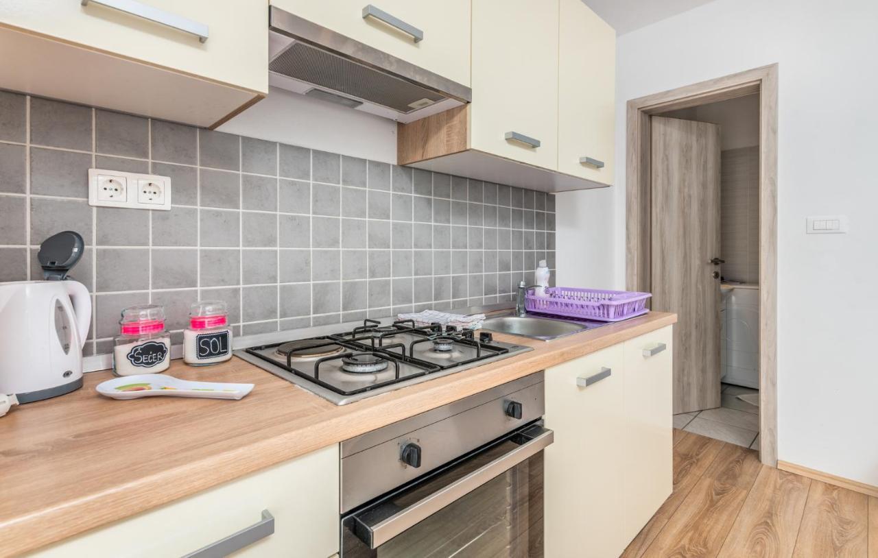 Apartments Miokovic سولين المظهر الخارجي الصورة